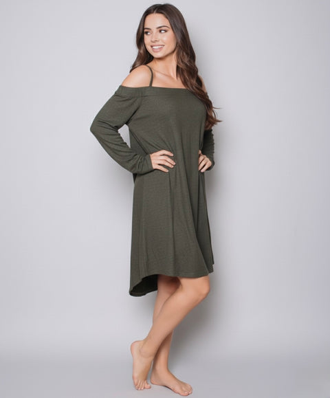 Women’s Cold Shoulder Long Sleeve Mini Dress – Chic & Modern