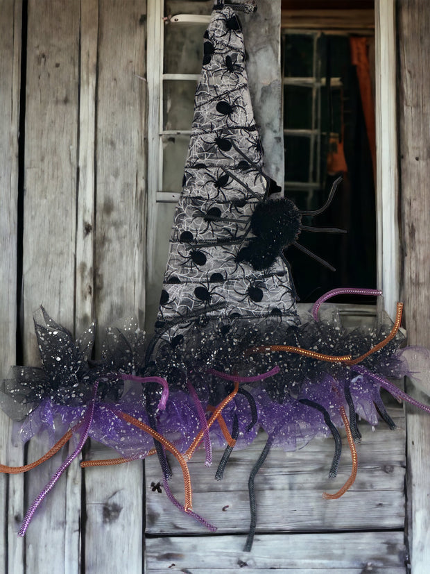 Spider witches hat