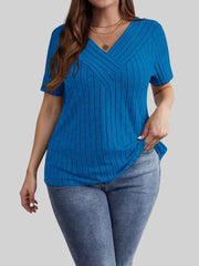 Essential Ribbed V-Neck Tee – Plus Size Everyday Favorite