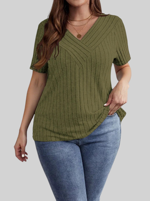 Essential Ribbed V-Neck Tee – Plus Size Everyday Favorite