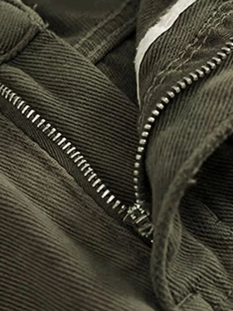 Close-up of zipper detail on Plus Size Wide Leg Pants with Pockets – Full Length Comfort Fit.